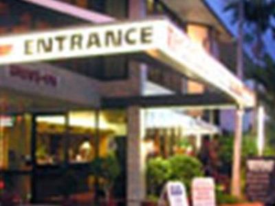 Tropical Gateway Motor 3*