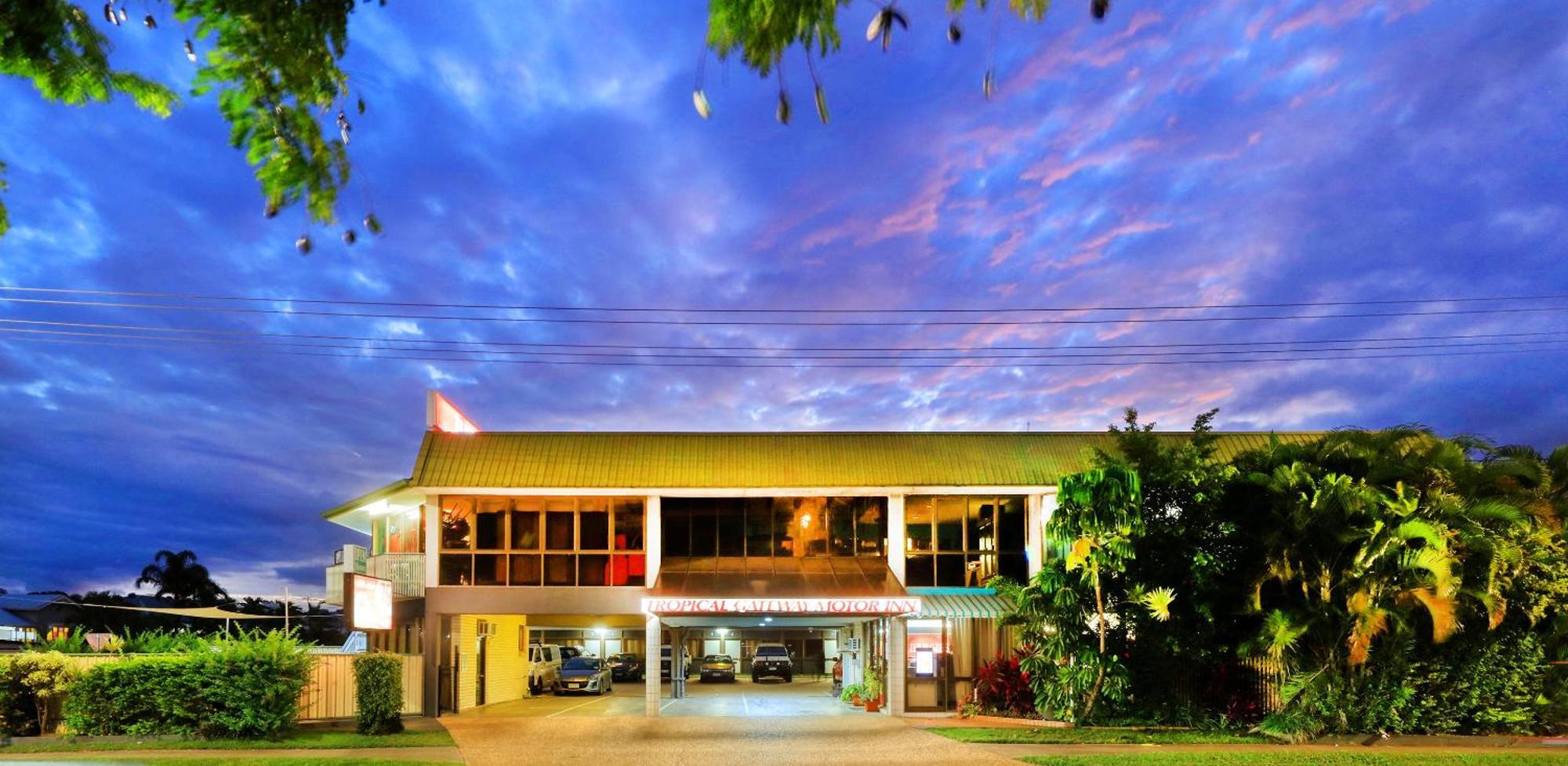 Tropical Gateway Motor Motel